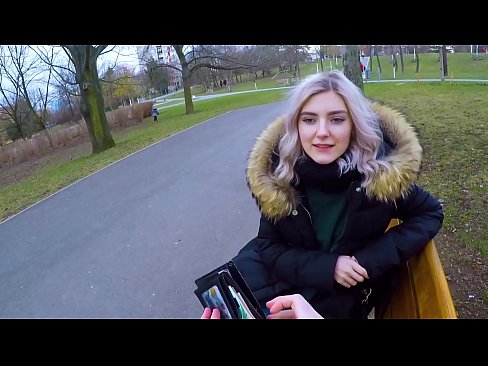 ❤️ Прогута врелу сперму странца за новац - пушење у парку од Еве Елфие ❤ Слутс код нас ﹏